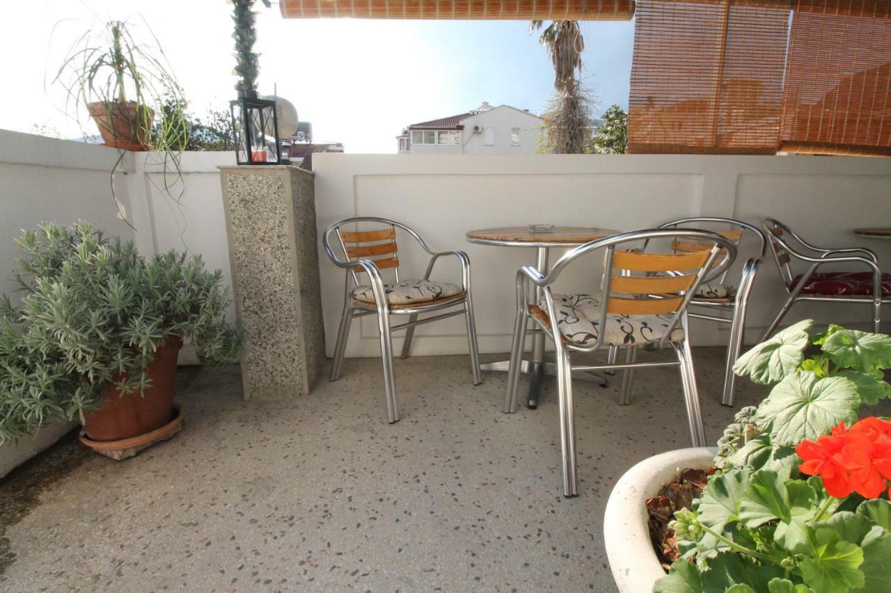 Oliver Apartment Budva