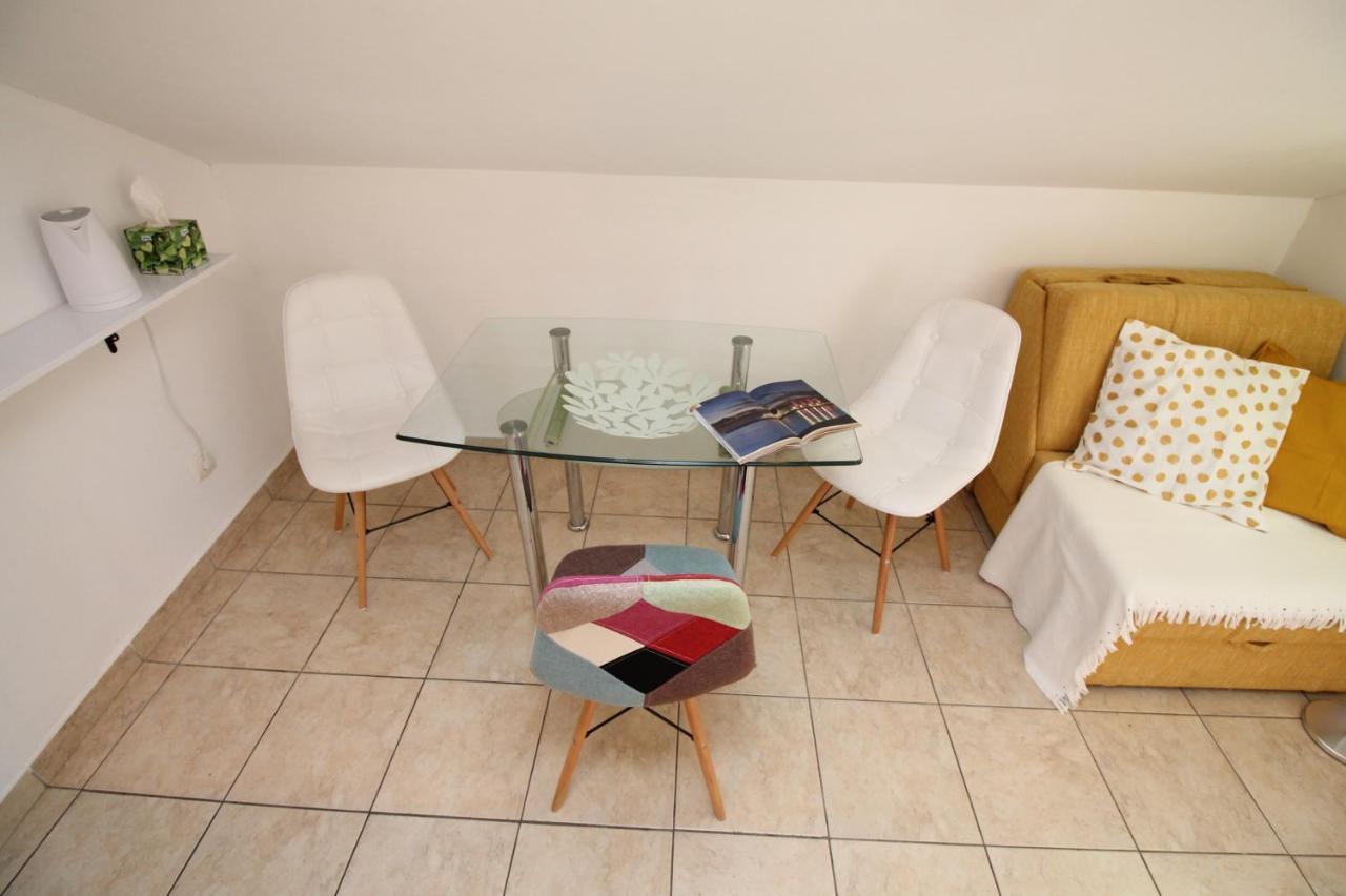 Oliver Apartment Budva