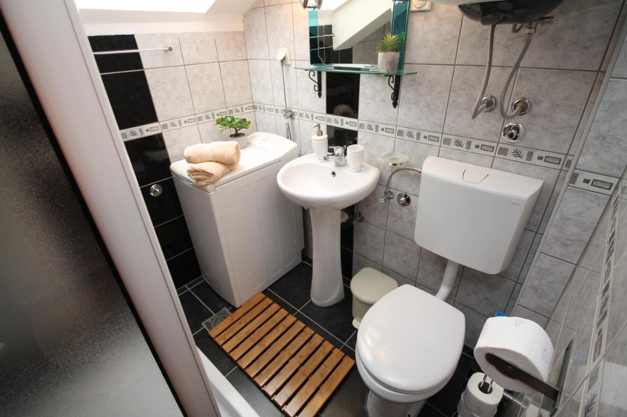 Oliver Apartment Budva